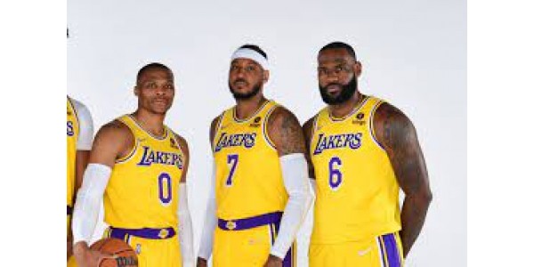 Los tres Los Ángeles Lakers pueden estar en peligro de dejar el equipo